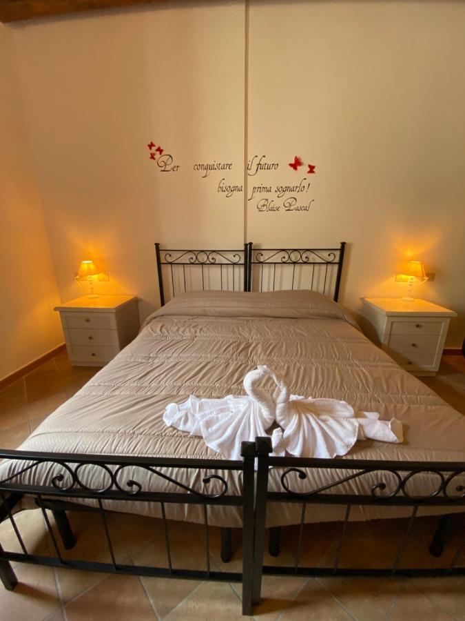 Locanda Della Pieve Pievebovigliana Luaran gambar
