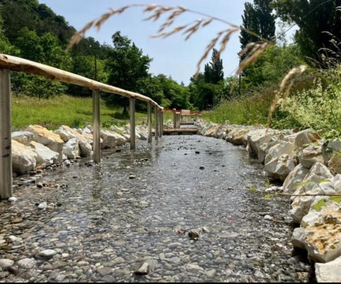 Locanda Della Pieve Pievebovigliana Luaran gambar
