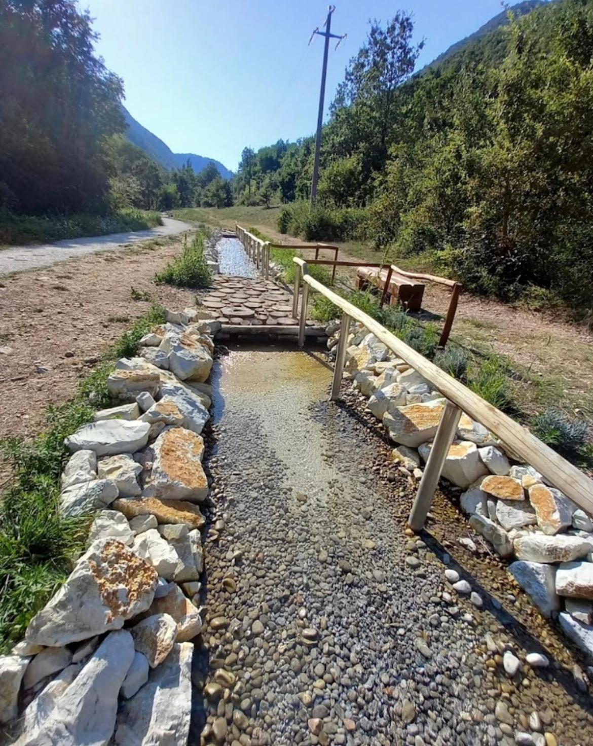 Locanda Della Pieve Pievebovigliana Luaran gambar